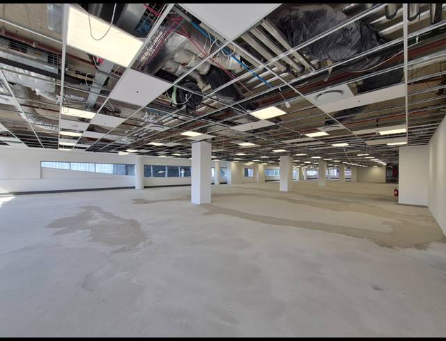 656M² OFFICE TO LET IN SANDTON CENTRAL